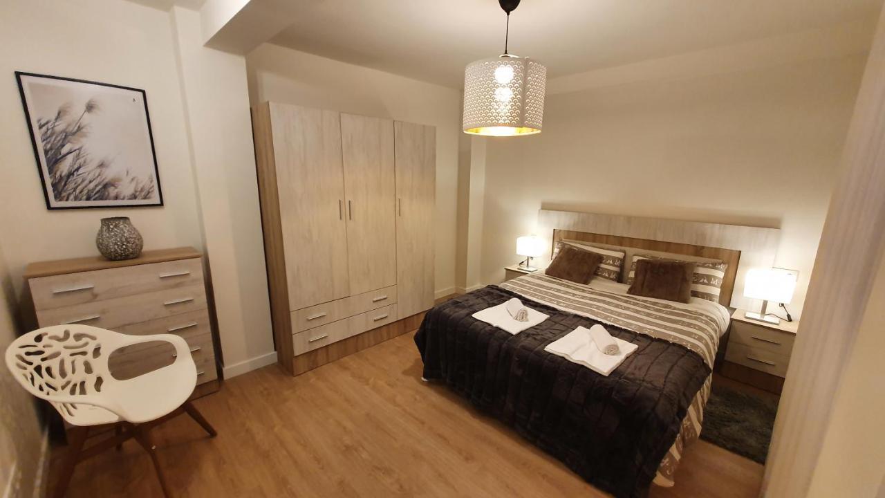 Auditorio Vicele - 2 Hab Y Sofa-Cama - Wifi - Vut-3692-As Овиедо Екстериор снимка