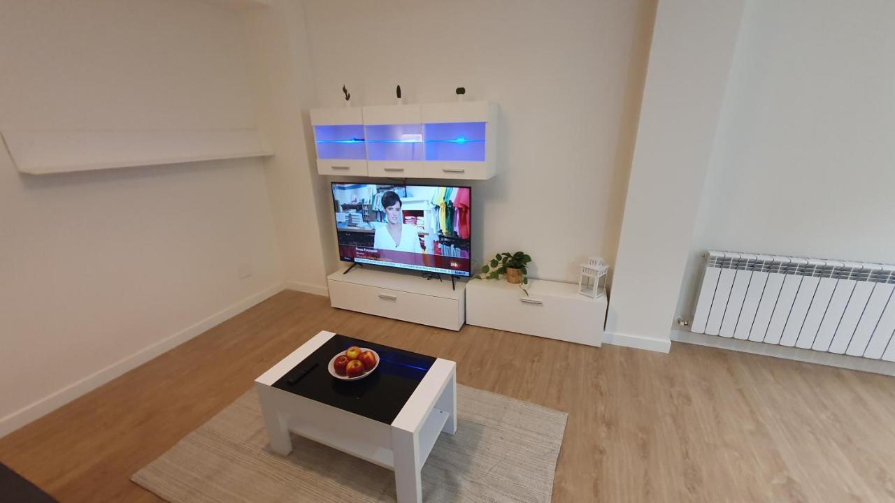 Auditorio Vicele - 2 Hab Y Sofa-Cama - Wifi - Vut-3692-As Овиедо Екстериор снимка