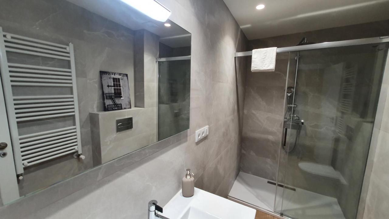 Auditorio Vicele - 2 Hab Y Sofa-Cama - Wifi - Vut-3692-As Овиедо Екстериор снимка