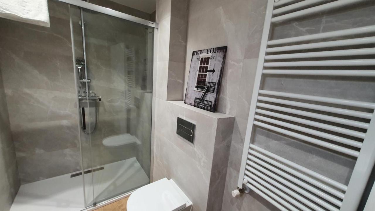 Auditorio Vicele - 2 Hab Y Sofa-Cama - Wifi - Vut-3692-As Овиедо Екстериор снимка