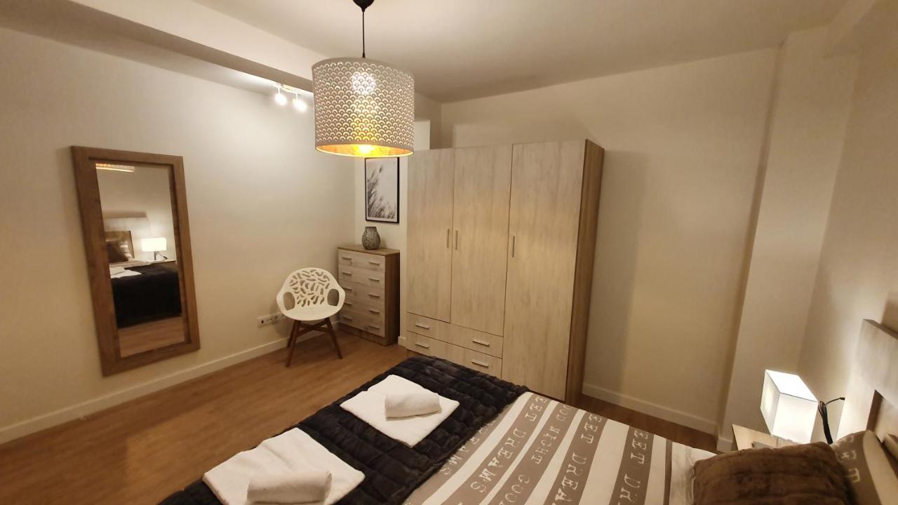 Auditorio Vicele - 2 Hab Y Sofa-Cama - Wifi - Vut-3692-As Овиедо Екстериор снимка