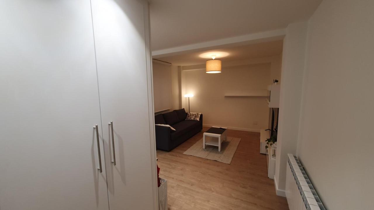 Auditorio Vicele - 2 Hab Y Sofa-Cama - Wifi - Vut-3692-As Овиедо Екстериор снимка